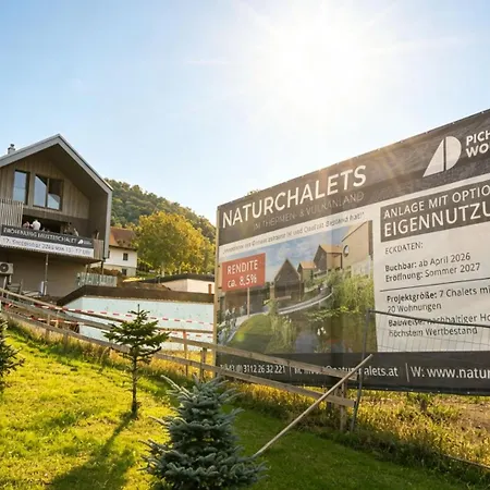 Naturchalets Thermen- & Vulkanland Waldklang Chalet Tieschen