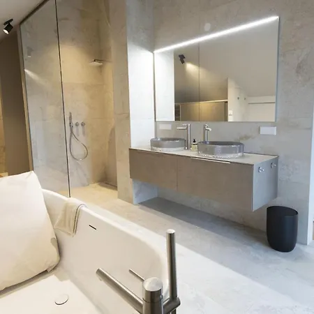 Naturchalets Thermen- & Vulkanland Waldklang * Tieschen